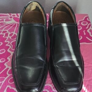 Men's Black Leather Loafers